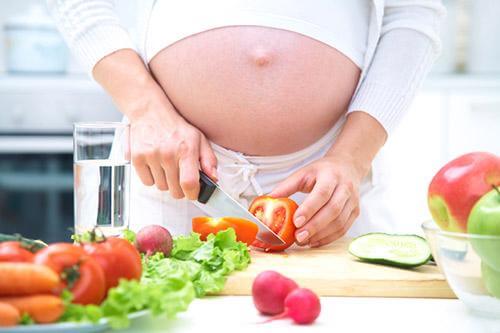 Mẹ mang thai 18 tuần nên ăn gì?